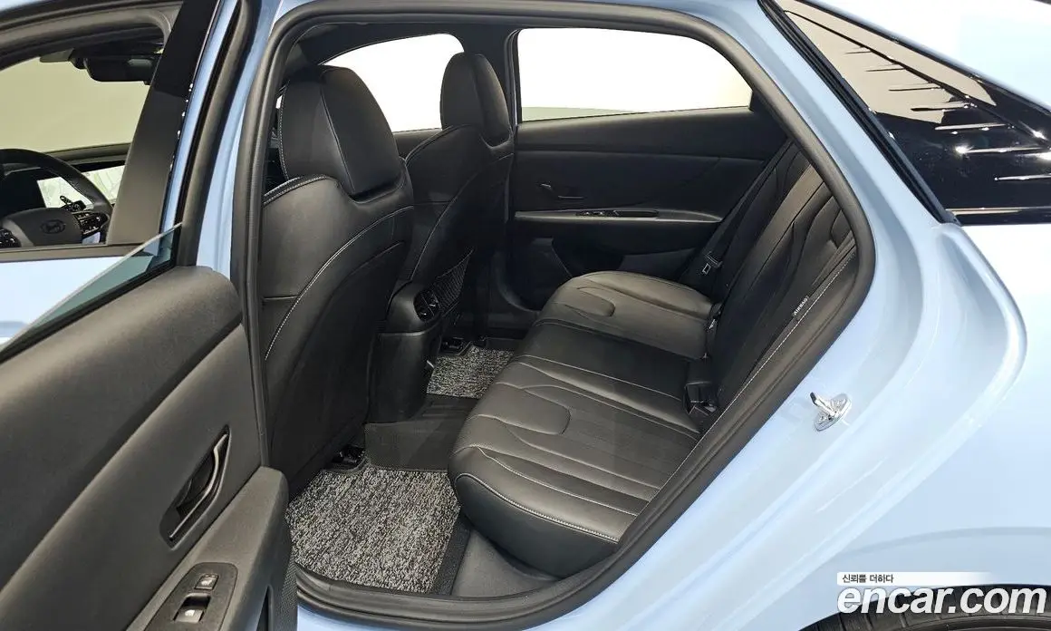 Hyundai Avante 2025 2.0 автомат (гидро), фото 16