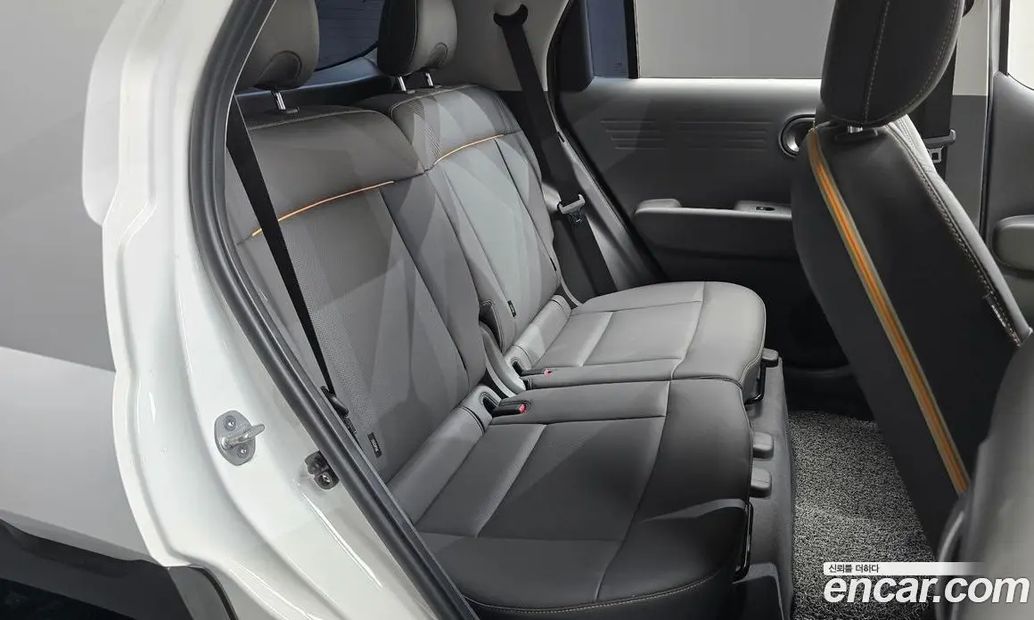 Hyundai Casper 2022 1.0 автомат (гидро), фото 11
