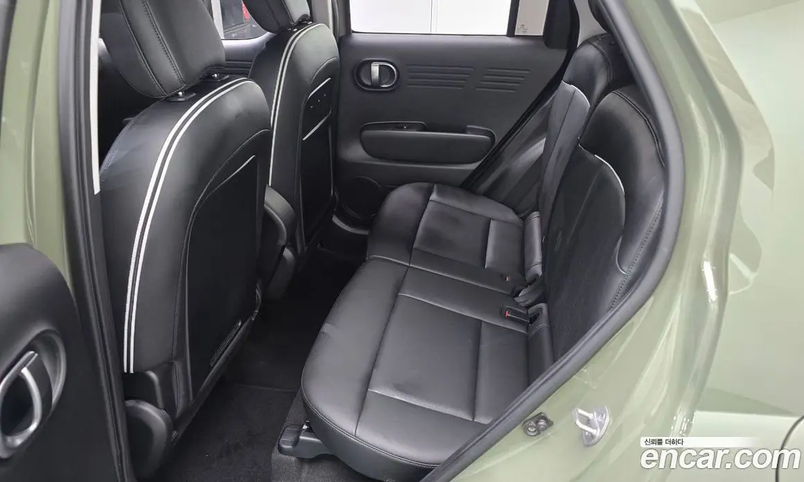 Hyundai Casper 2022 1.0 автомат (гидро), фото 18