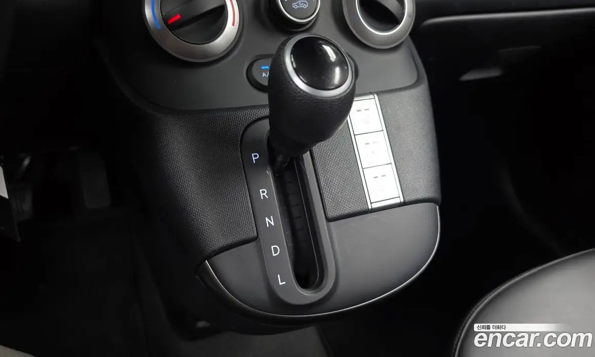 Hyundai Casper 2022 1.0 автомат (гидро), фото 11