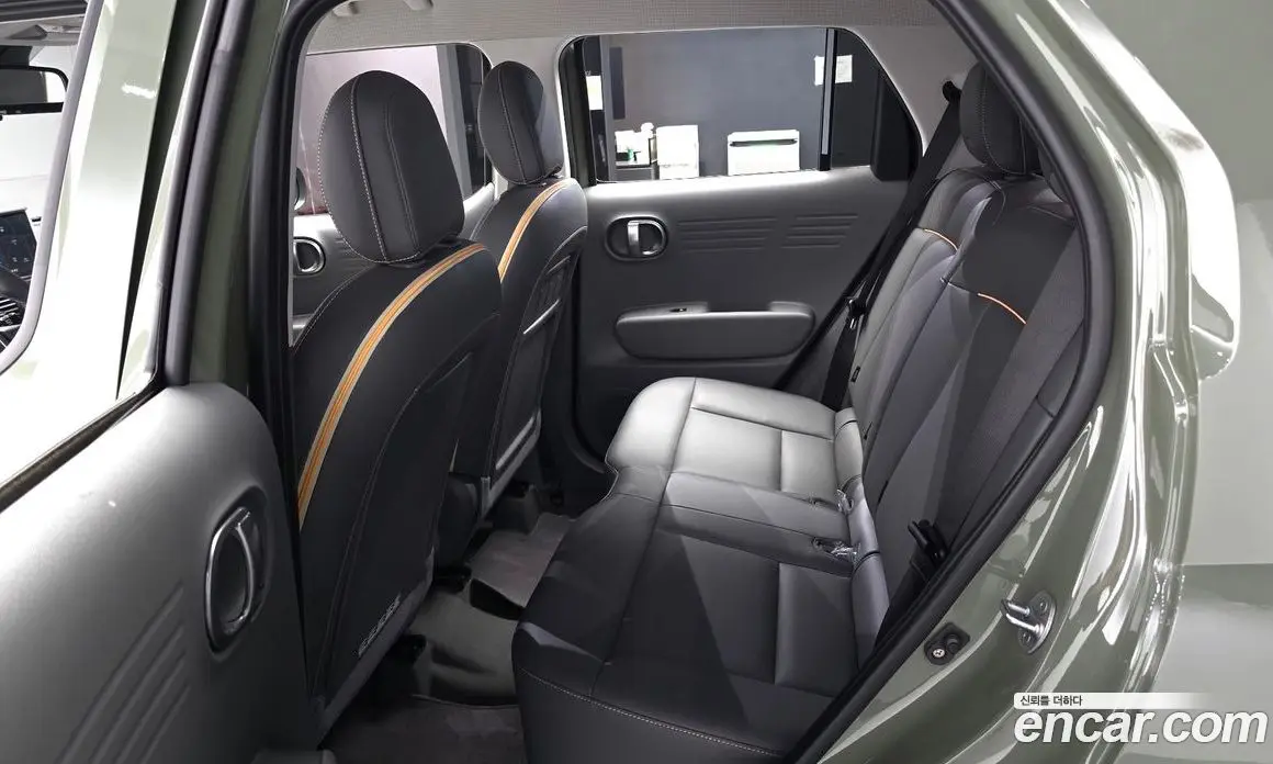 Hyundai Casper 2023 1.0 автомат (гидро), фото 18