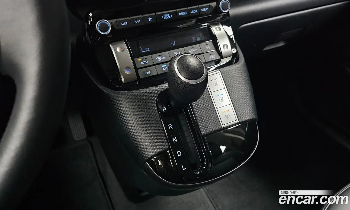 Hyundai Casper 2023 1.0 автомат (гидро), фото 11