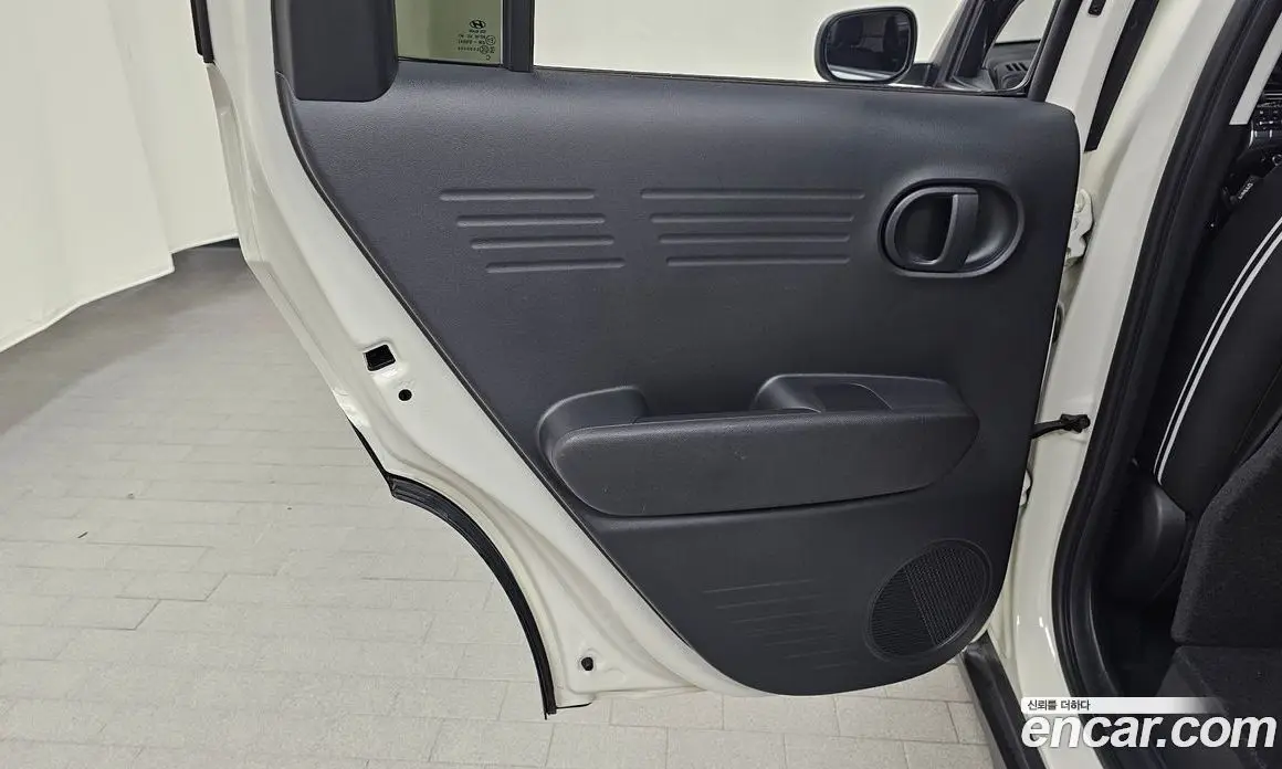 Hyundai Casper 2023 1.0 автомат (гидро), фото 14