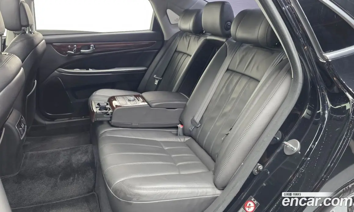 Hyundai Equus 2011 3.8 автомат (гидро), фото 15