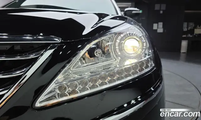 Hyundai Equus 2011 3.8 автомат (гидро), миниатюра 7