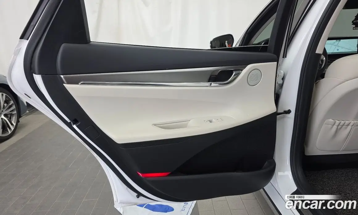 Hyundai Grandeur 2022 2.5 автомат (гидро), фото 15