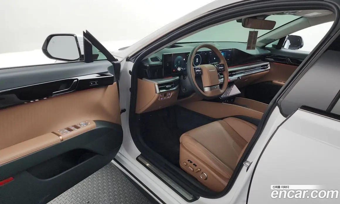 Hyundai Grandeur 2023 1.6 автомат (гидро), фото 13