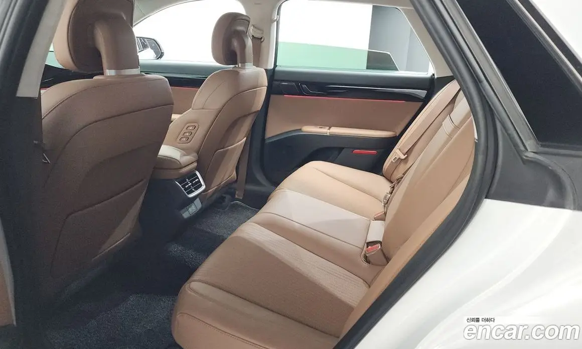 Hyundai Grandeur 2023 1.6 автомат (гидро), фото 25