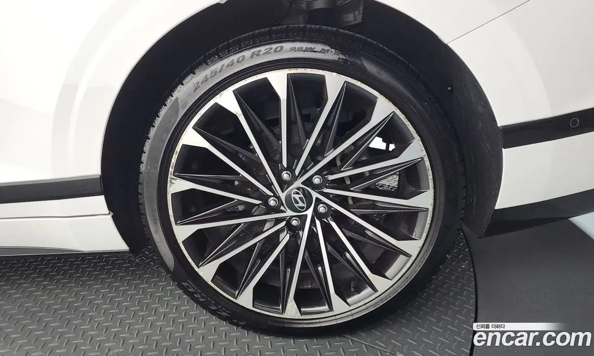 Hyundai Grandeur 2023 1.6 автомат (гидро), фото 7
