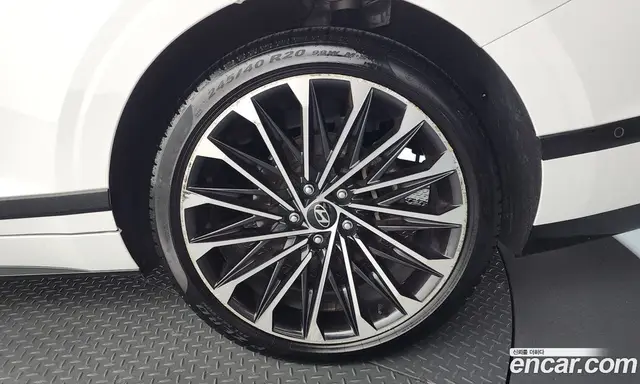 Hyundai Grandeur 2023 1.6 автомат (гидро), миниатюра 7