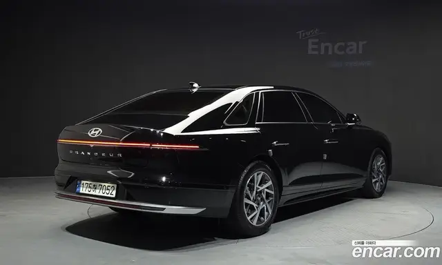 Hyundai Grandeur 2023 2.5 автомат (гидро), миниатюра 2