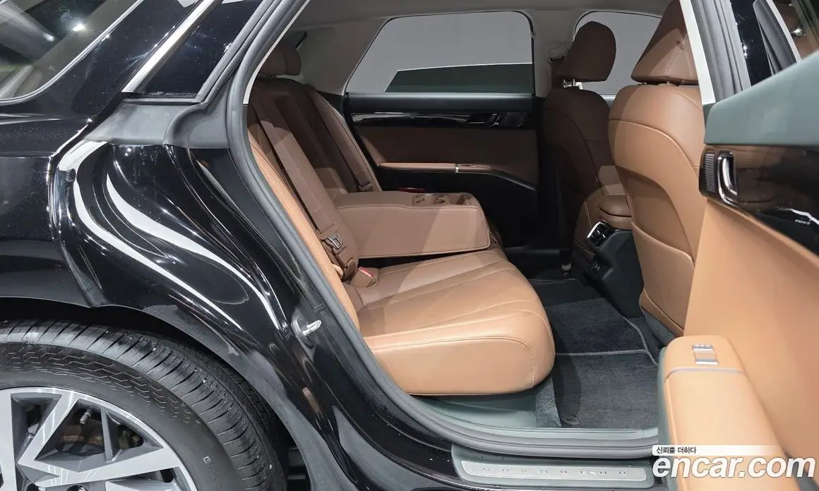 Hyundai Grandeur 2023 2.5 автомат (гидро), фото 12