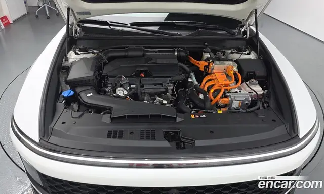 Hyundai Grandeur 2024 1.6 автомат (гидро), миниатюра 6