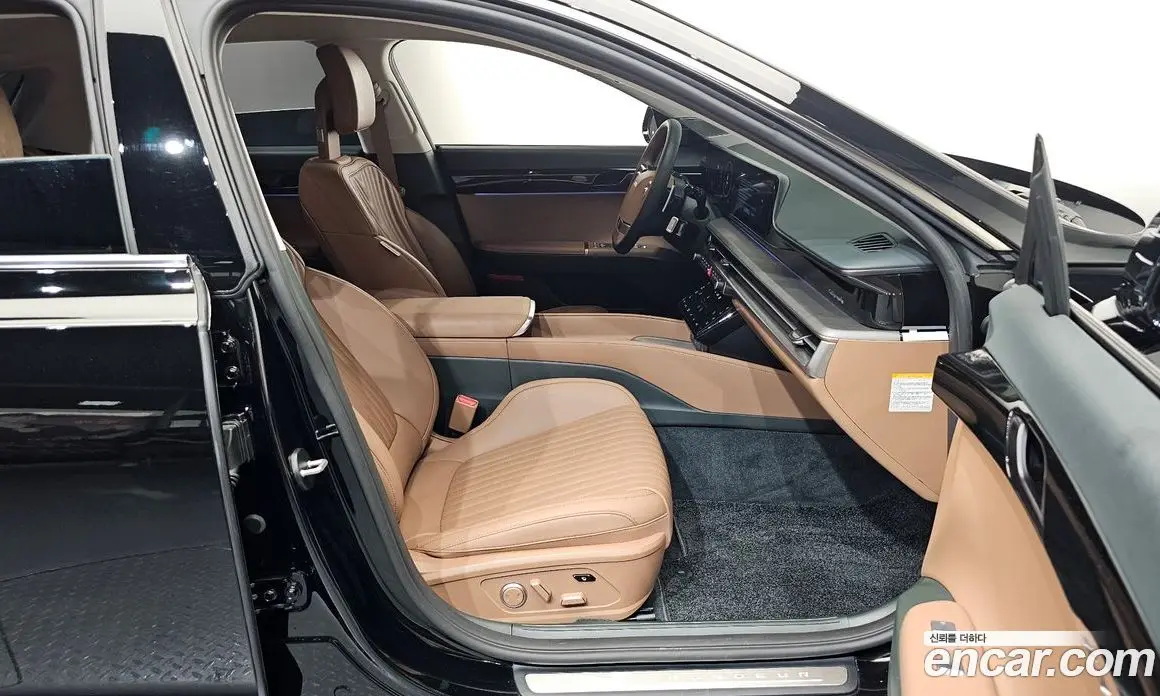 Hyundai Grandeur 2024 1.6 автомат (гидро), фото 16