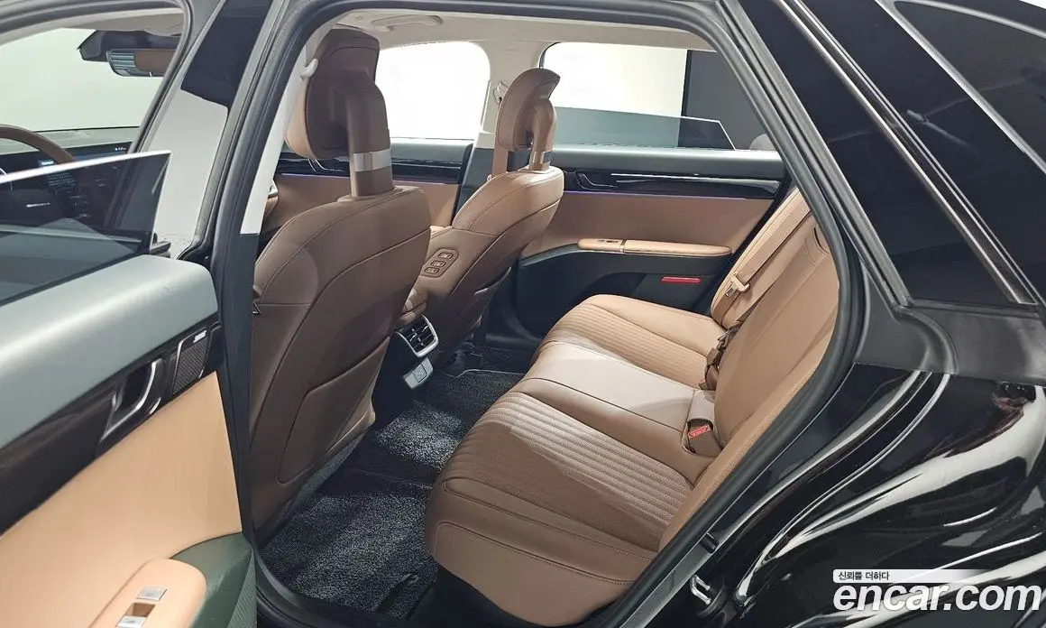 Hyundai Grandeur 2024 1.6 автомат (гидро), фото 17