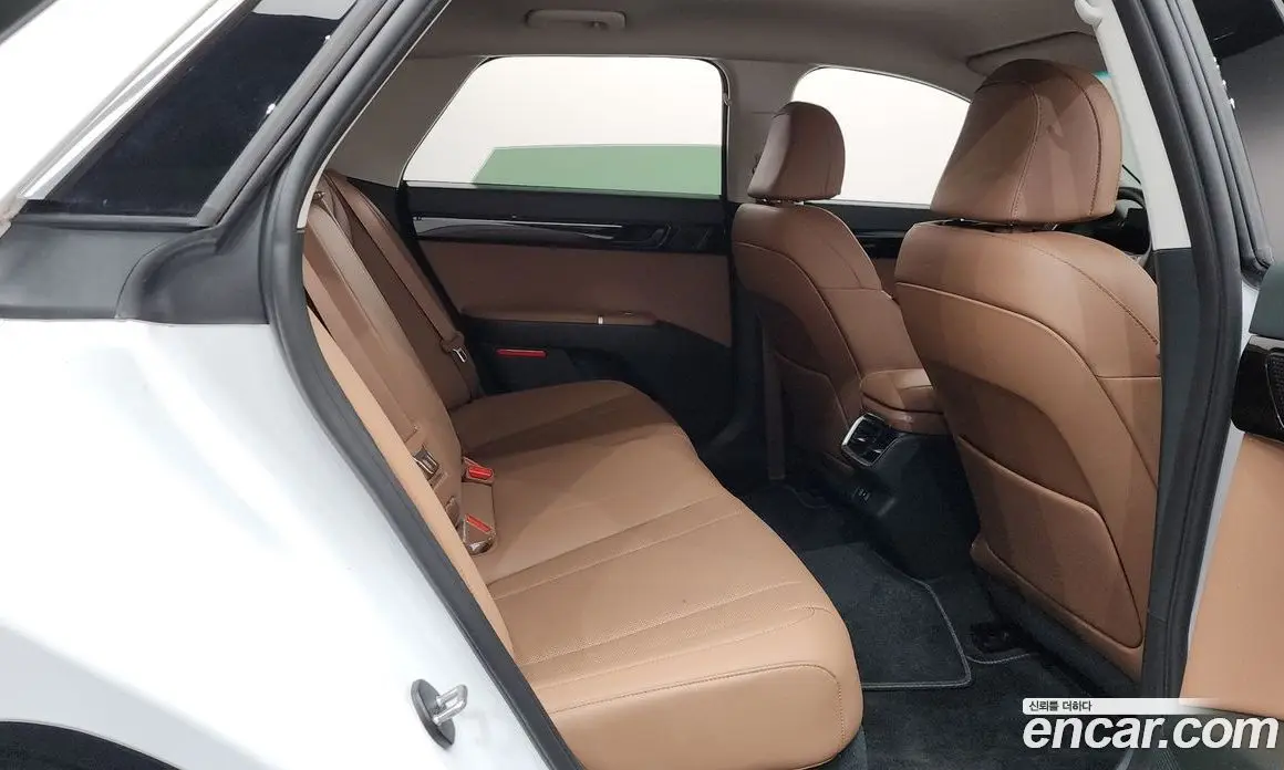 Hyundai Grandeur 2024 2.5 автомат (гидро), фото 17