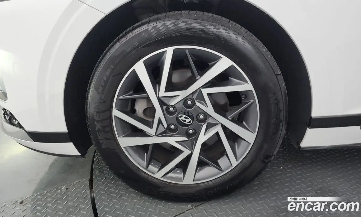 Hyundai Grandeur 2024 2.5 автомат (гидро), фото 5