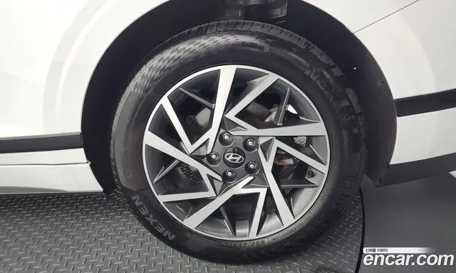 Hyundai Grandeur 2024 2.5 автомат (гидро), миниатюра 7