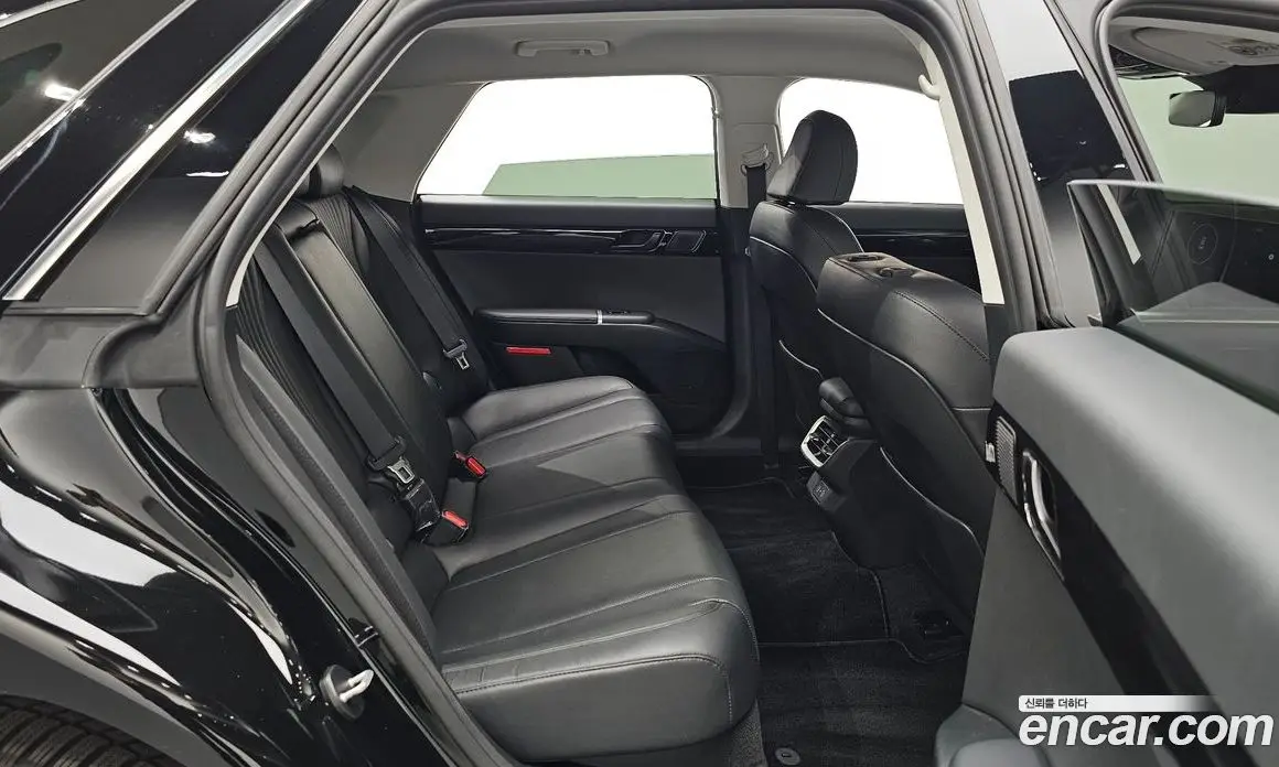 Hyundai Grandeur 2024 3.5 автомат (гидро), фото 17
