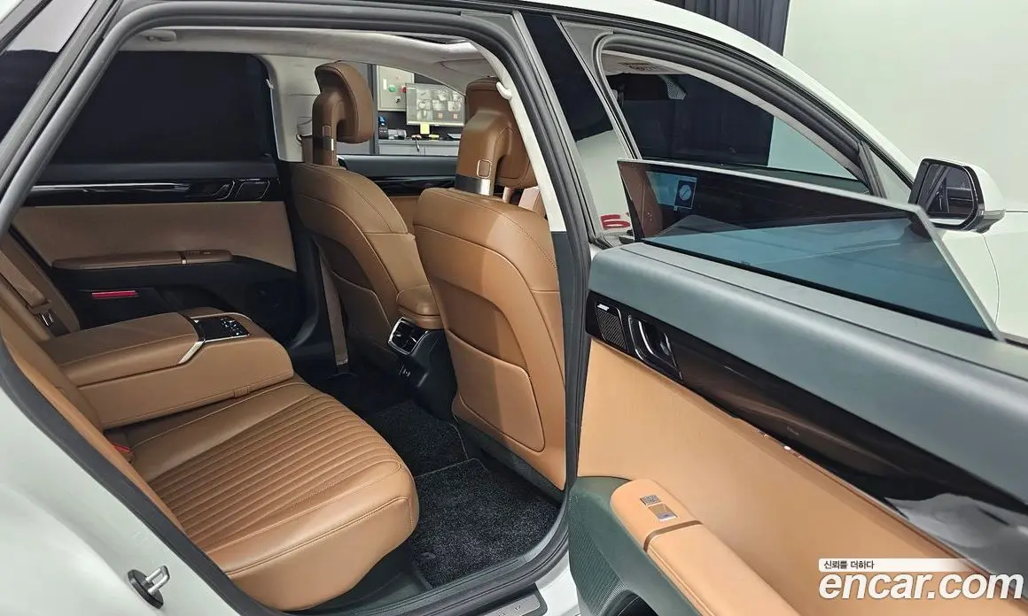 Hyundai Grandeur 2024 1.6 автомат (гидро), фото 17