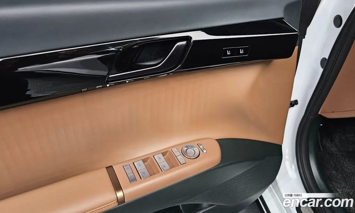 Hyundai Grandeur 2024 1.6 автомат (гидро), фото 19