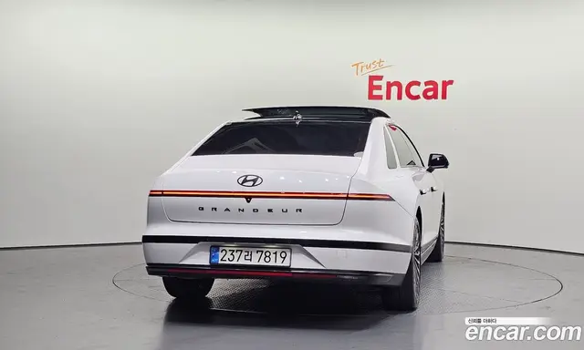 Hyundai Grandeur 2024 1.6 автомат (гидро), миниатюра 4
