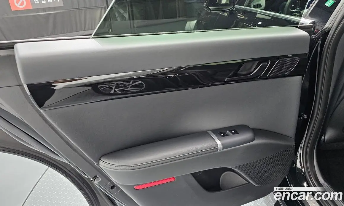Hyundai Grandeur 2024 1.6 автомат (гидро), фото 15