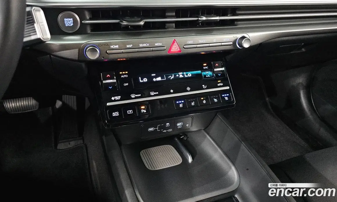 Hyundai Grandeur 2024 1.6 автомат (гидро), фото 24