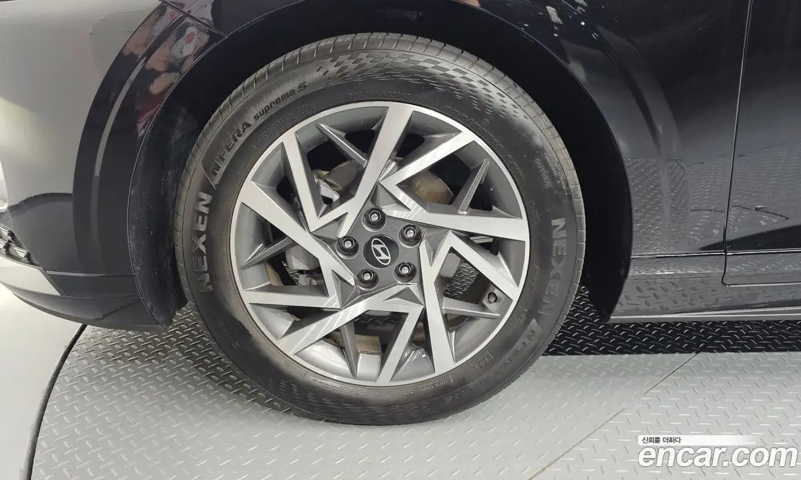 Hyundai Grandeur 2024 1.6 автомат (гидро), фото 5