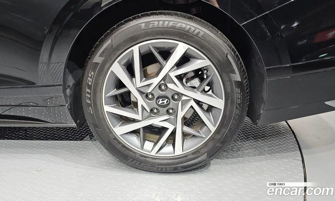 Hyundai Grandeur 2024 1.6 автомат (гидро), фото 7
