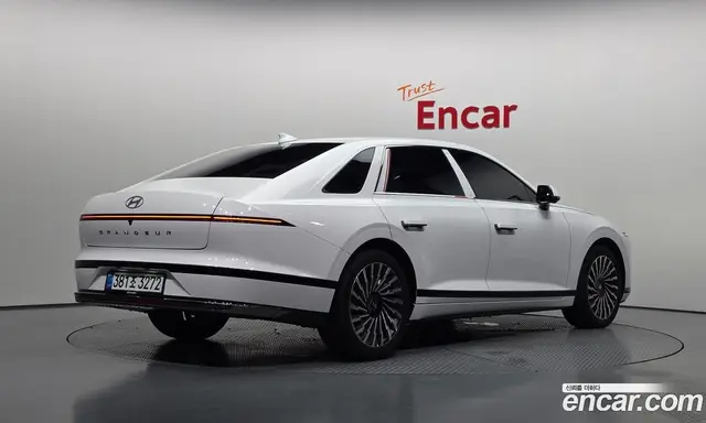 Hyundai Grandeur 2025 1.6 автомат (гидро), миниатюра 2