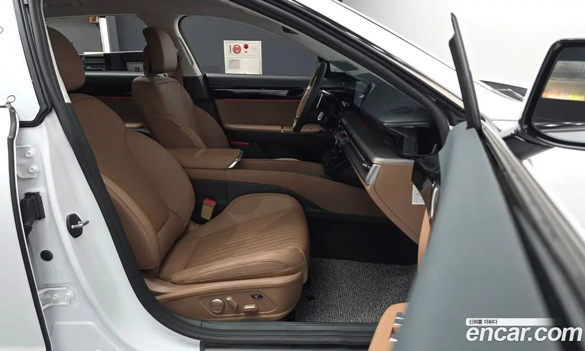 Hyundai Grandeur 2025 1.6 автомат (гидро), фото 11