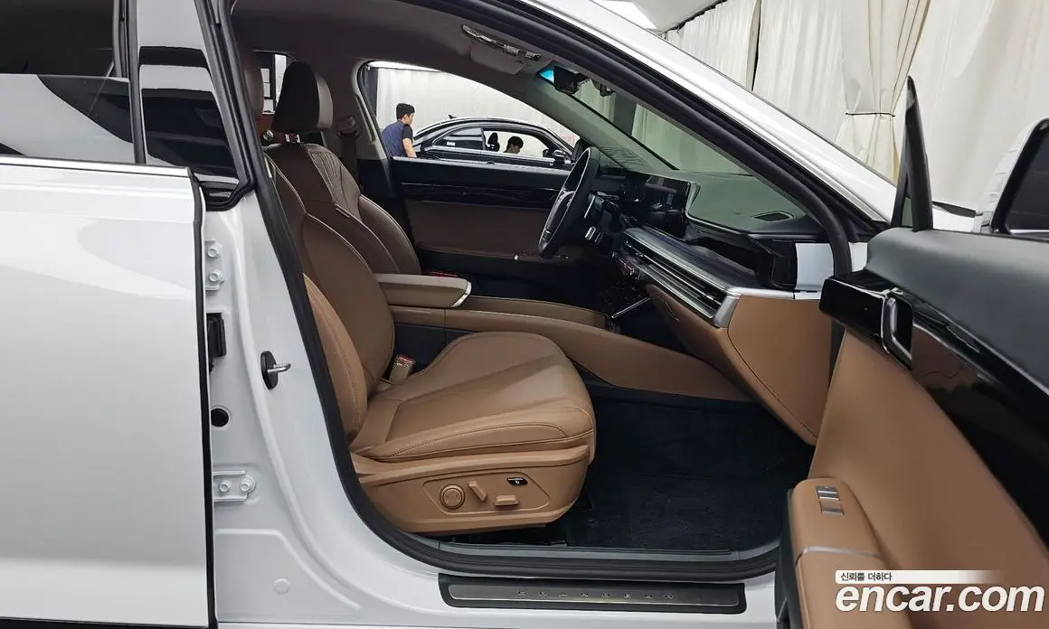 Hyundai Grandeur 2025 2.5 автомат (гидро), фото 17