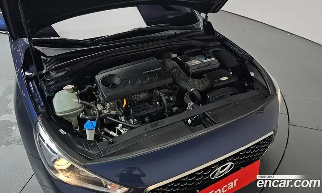 Hyundai i30 2017 1.4 автомат (гидро), миниатюра 6