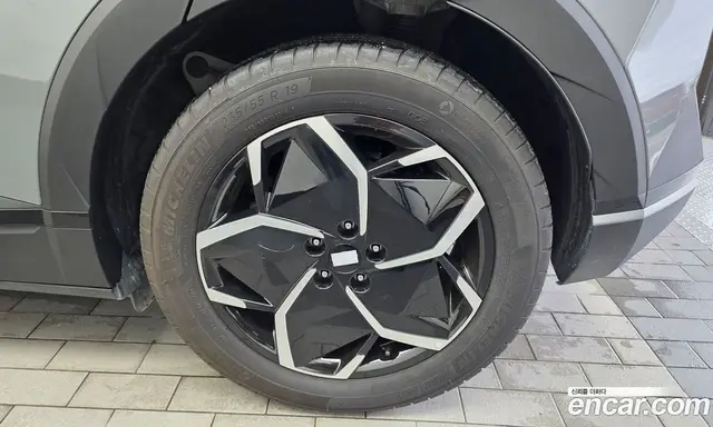 Hyundai Ioniq 5 2022 0.1 автомат (гидро), миниатюра 7