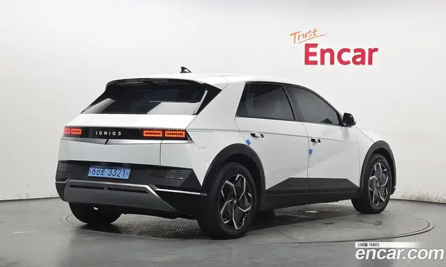 Hyundai Ioniq 5 2023 0.1 автомат (гидро), миниатюра 2