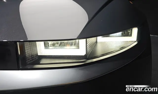 Hyundai Ioniq 5 2024 0.1 автомат (гидро), миниатюра 8