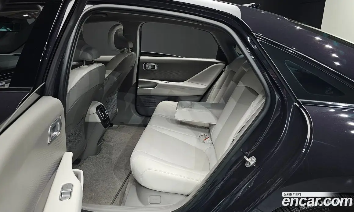 Hyundai Ioniq 6 2023 0.1 автомат (гидро), фото 11