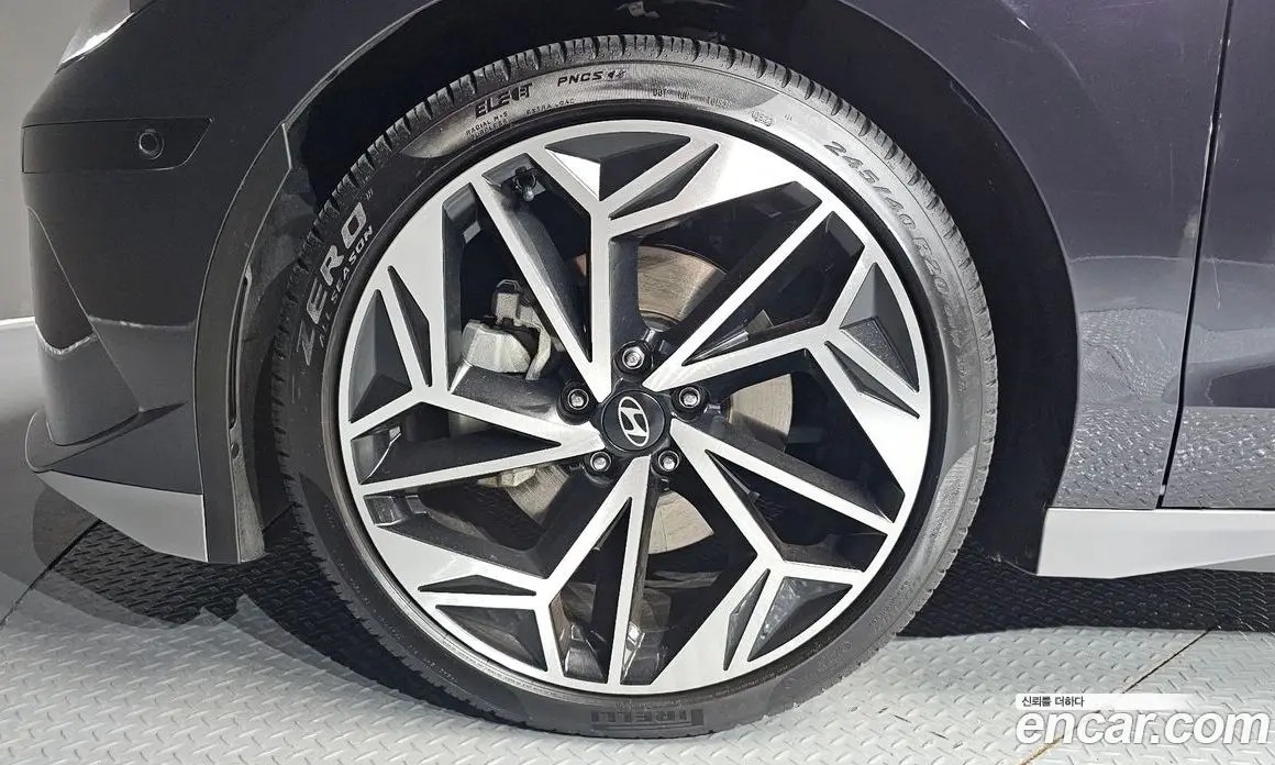 Hyundai Ioniq 6 2023 0.1 автомат (гидро), фото 5
