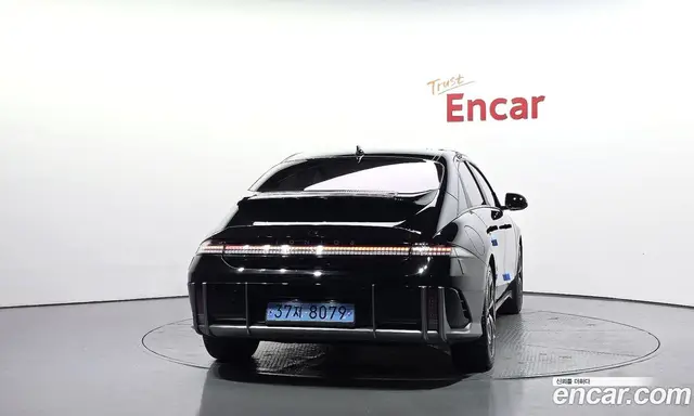 Hyundai Ioniq 6 2023 0.1 автомат (гидро), миниатюра 4