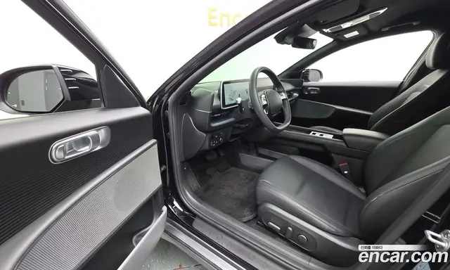 Hyundai Ioniq 6 2023 0.1 автомат (гидро), миниатюра 10