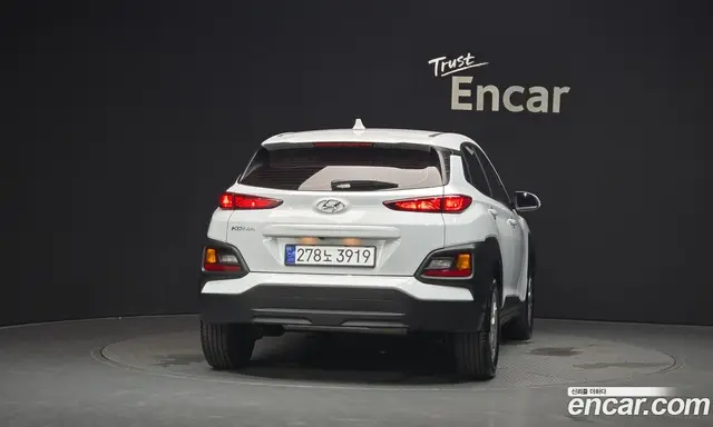 Hyundai Kona 2020 1.6 автомат (гидро), миниатюра 4