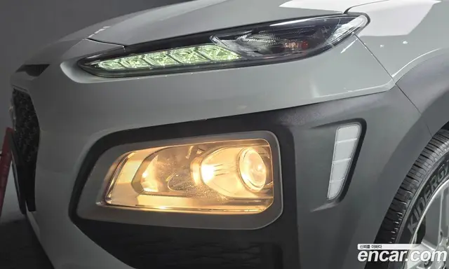 Hyundai Kona 2020 1.6 автомат (гидро), миниатюра 8