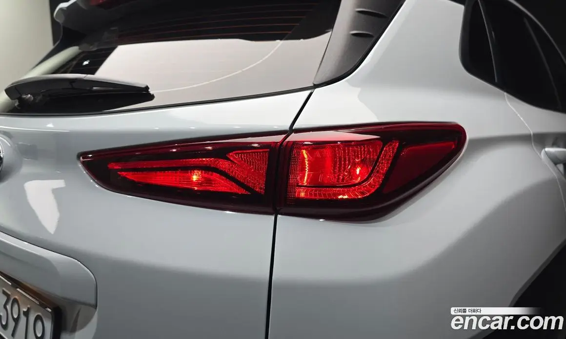Hyundai Kona 2020 1.6 автомат (гидро), фото 9