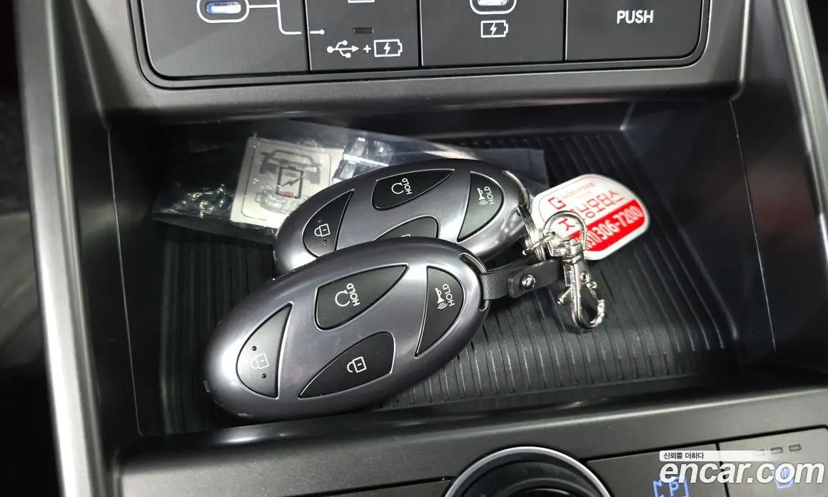 Hyundai Kona 2025 1.6 автомат (гидро), фото 30