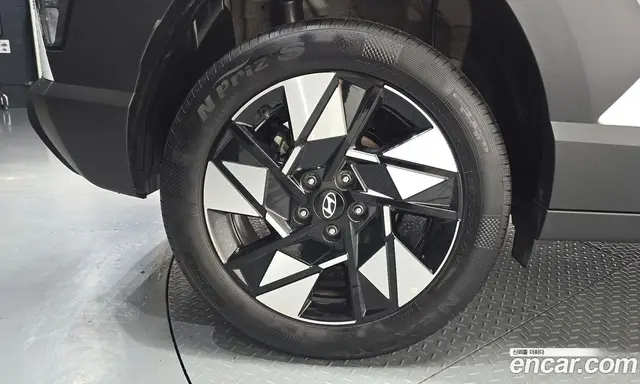 Hyundai Kona 2025 1.6 автомат (гидро), миниатюра 5