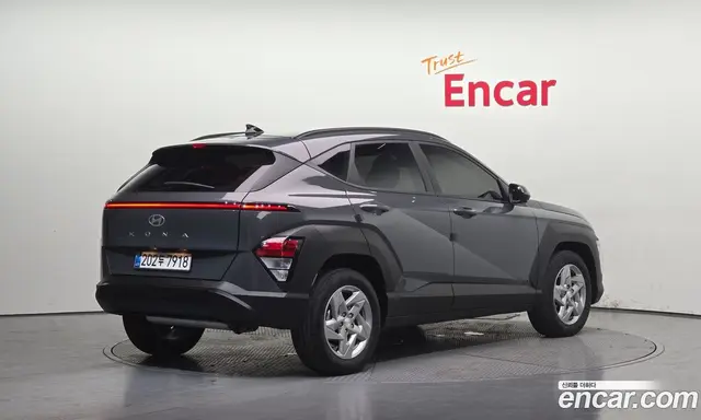 Hyundai Kona 2025 1.6 автомат (гидро), миниатюра 2