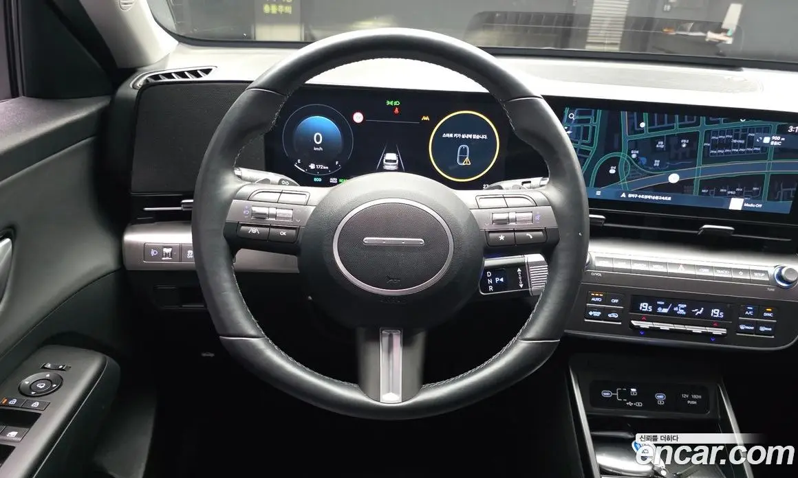 Hyundai Kona 2025 1.6 автомат (гидро), фото 19