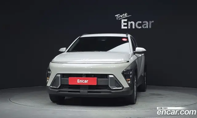 Hyundai Kona 2025 1.6 автомат (гидро), миниатюра 3