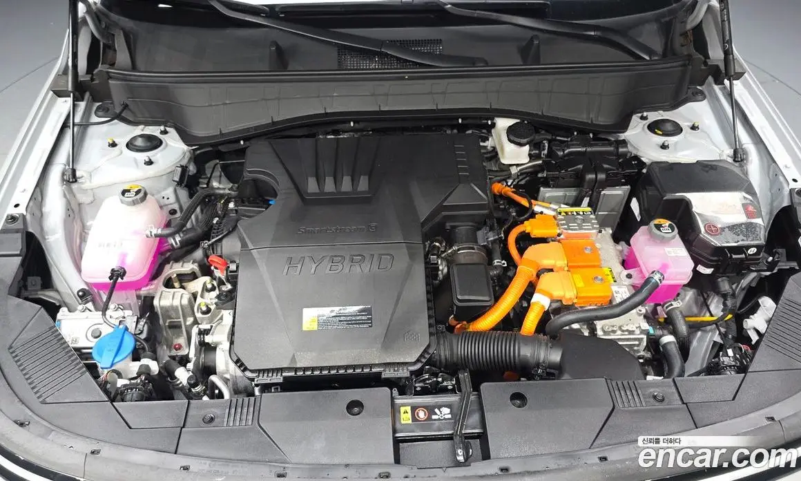 Hyundai Kona 2025 1.6 автомат (гидро), фото 6